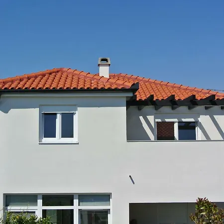 Mistral Apartament *