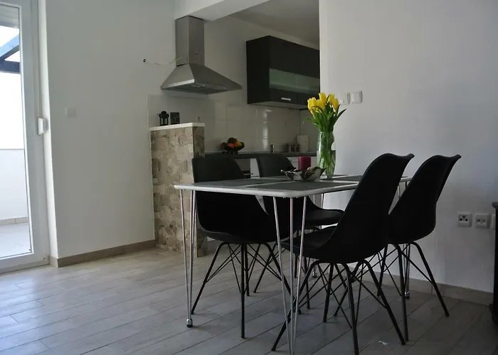 Mistral Rogoznica (Sibenik-Knin)